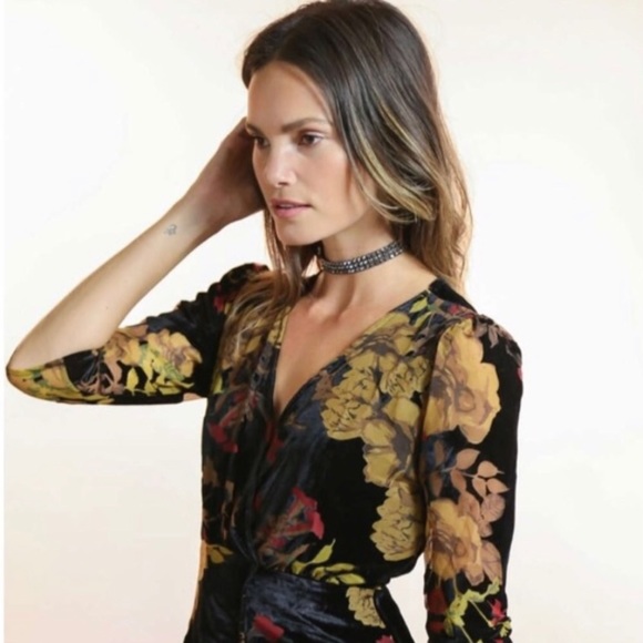 new ☽ Vanessa Mooney ☽ Sparkle Festival Choker ☽ - Picture 2 of 10